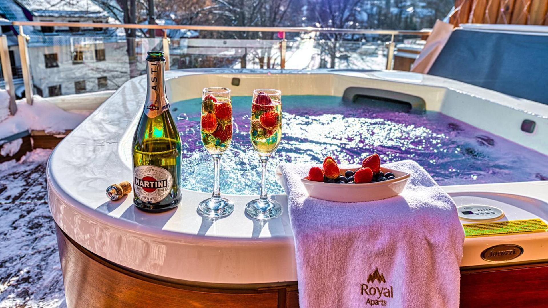 Royal Prestige Collection Z Prywatnym Jacuzzi - Stone Hill Resort Z Basenem I Saunami Szklarska Poręba Eksteriør billede